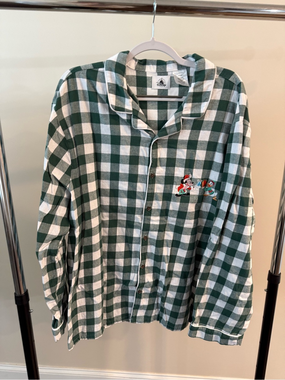 Disney Men’s Holiday Pajama Set